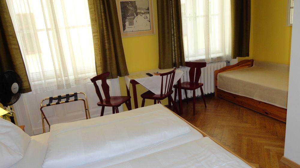 Lehrerhaus 2* Viena