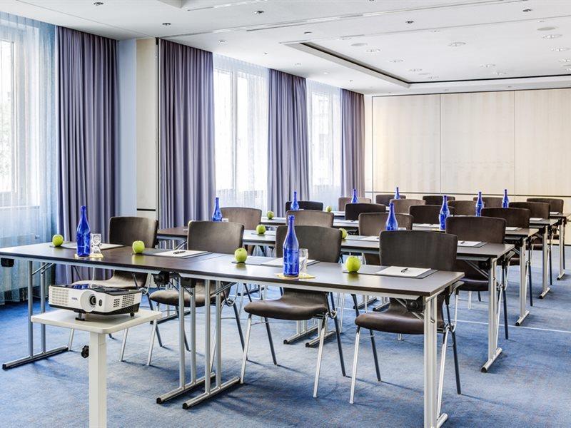 Hotel Intercityhotel 4*
