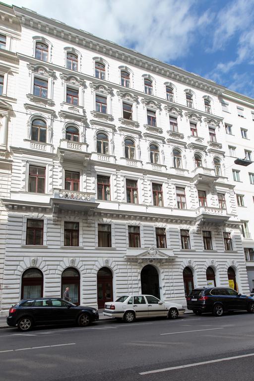 Heymi In Center Viena