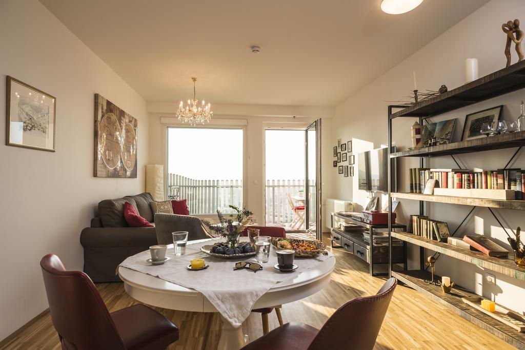 Apartment Sky View By Ichbucheat Wien