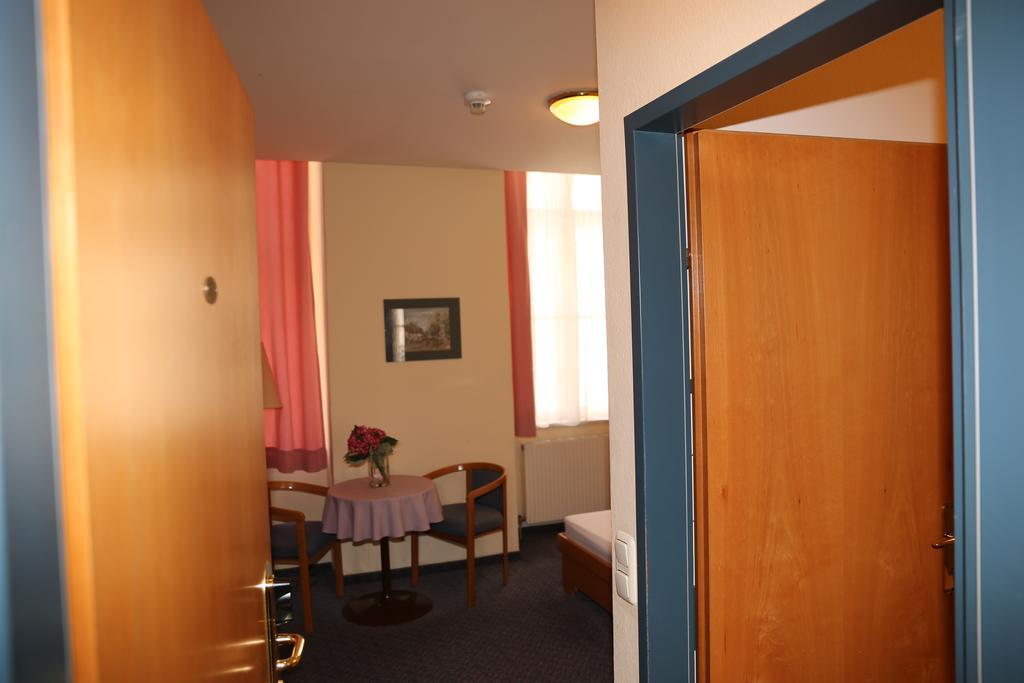 Very Apartments, 5 Min To Center, No Reception Vienna