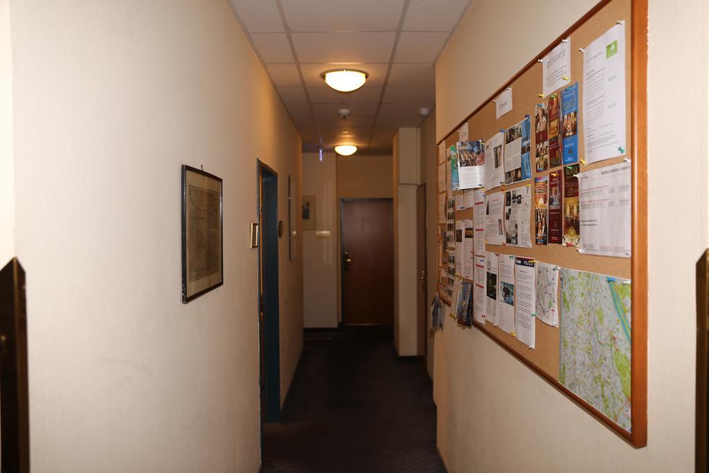 Very Apartments, 5 Min To Center, No Reception Hotel