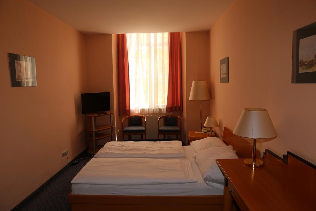 Very Apartments, 5 Min To Center, No Reception Hotel