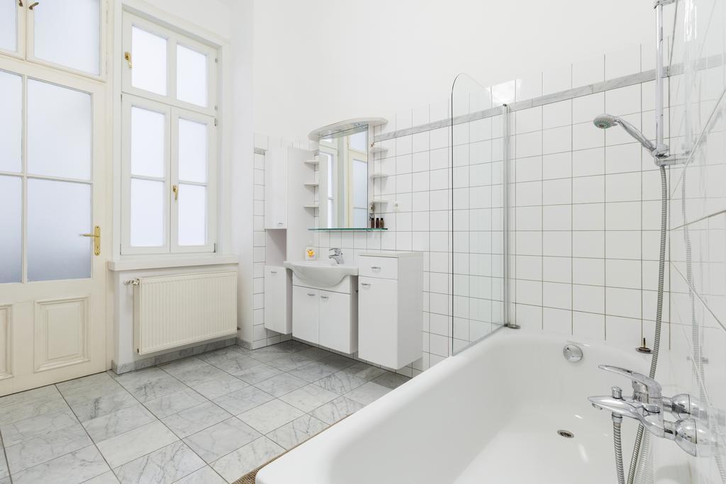 Apartamento Heymi Opernring Viena