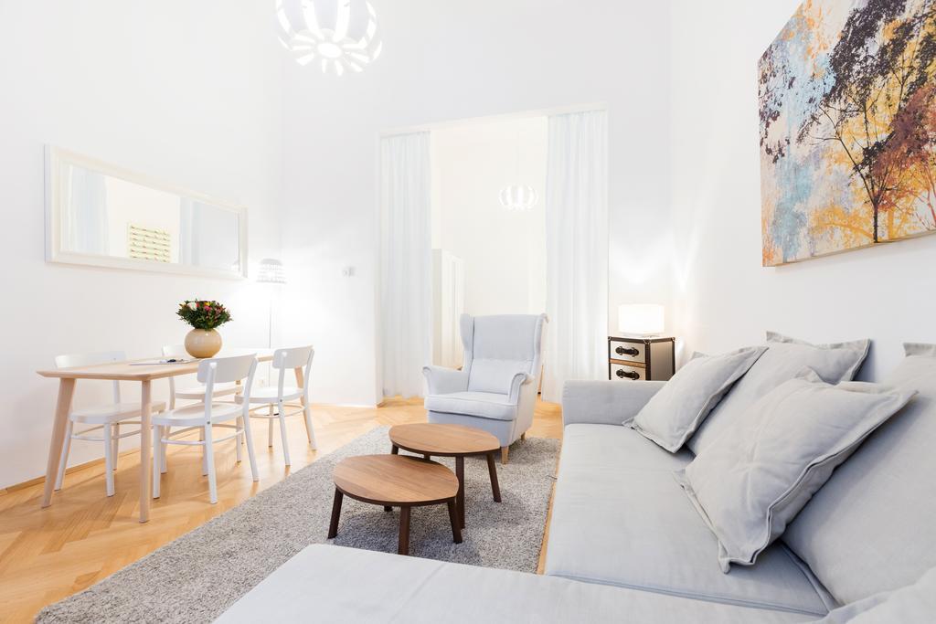 Apartamento Heymi Opernring Viena