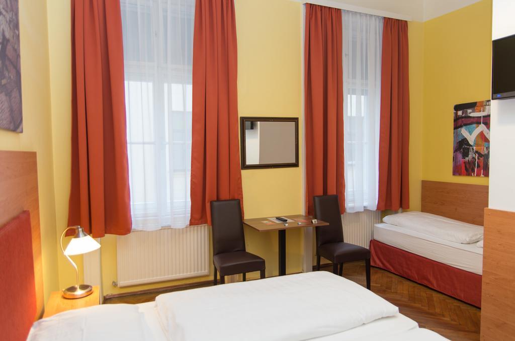 Hotel Lehrerhaus 2*