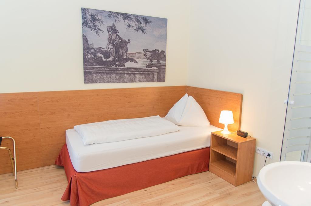 Lehrerhaus 2*