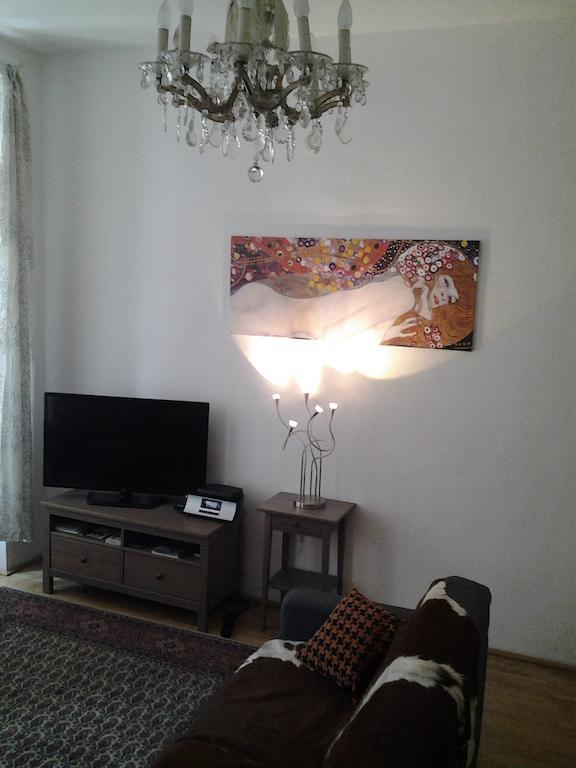 Center Margareten Apartment