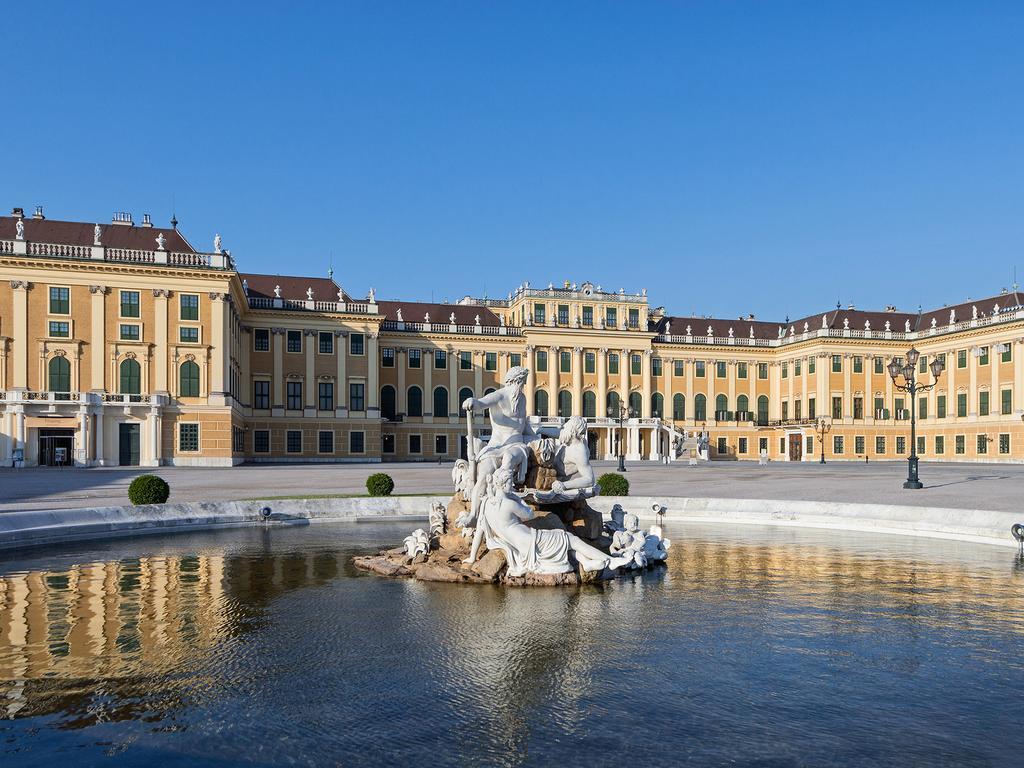 Apartment Schloss Schoenbrunn Grand Suite Vienna
