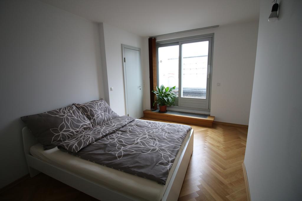 Aeki City Apartment *