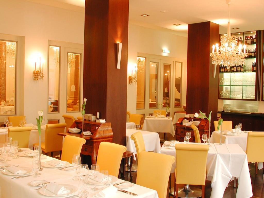 Ambassador Hotel 5*