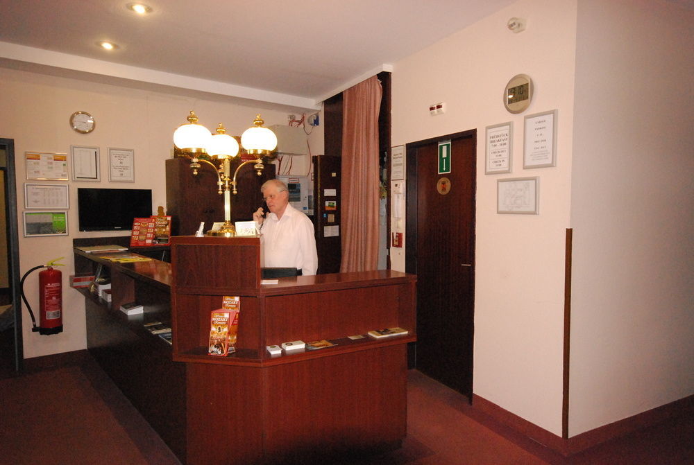Bed & Breakfast Continental Hotel-pension