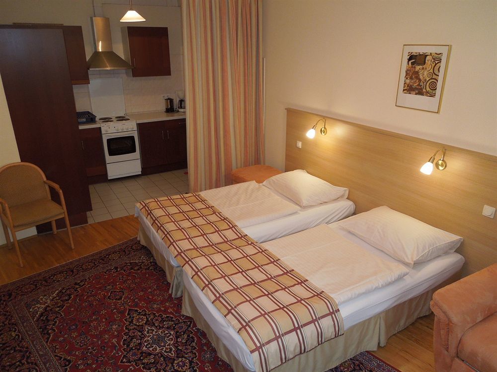 Continental Hotel-pension Vienna