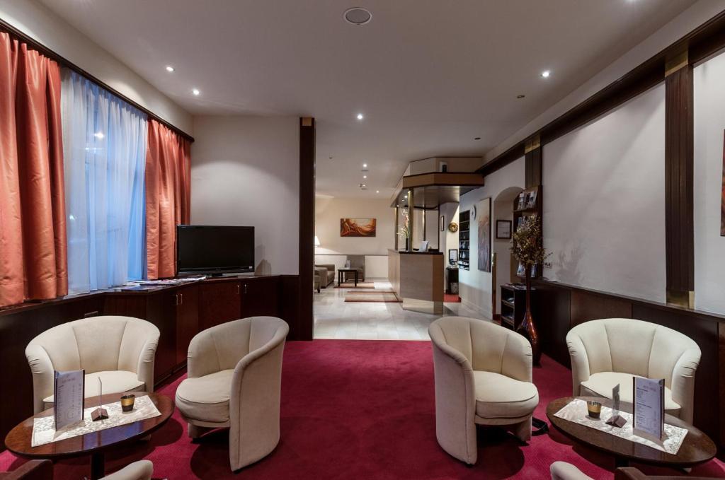 Hotel Club Cortina 4*