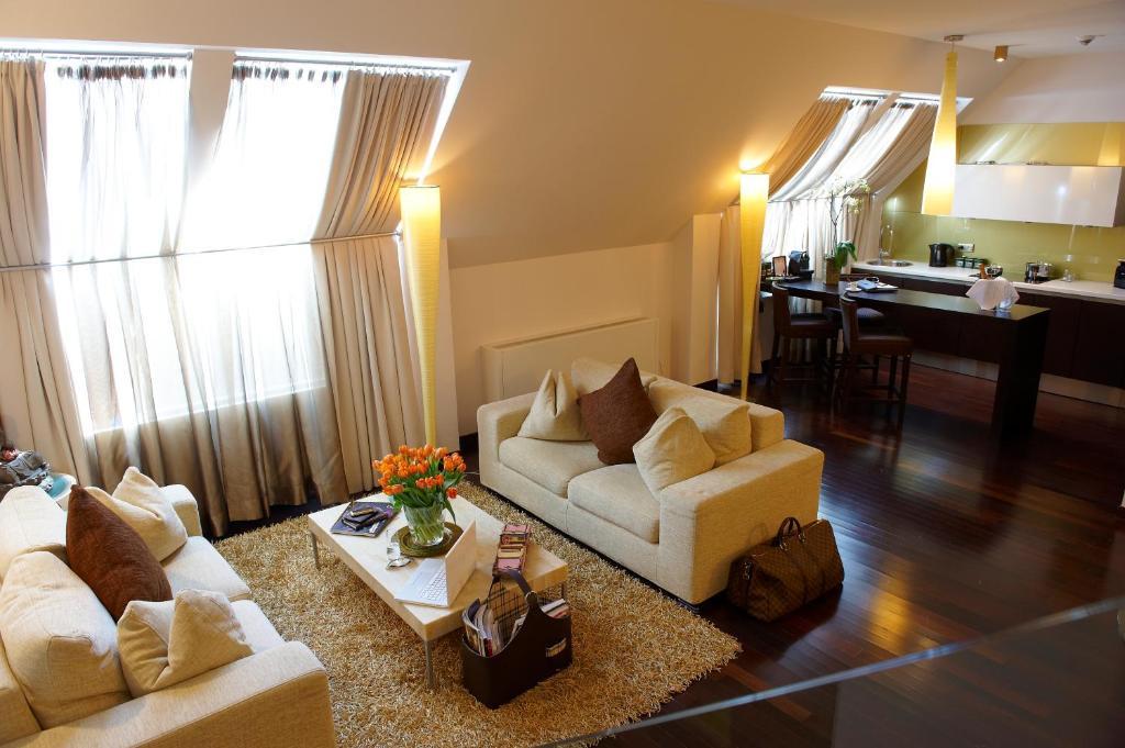Myplace Premium