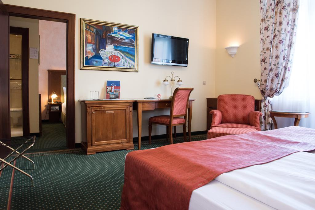 Park Hotel
