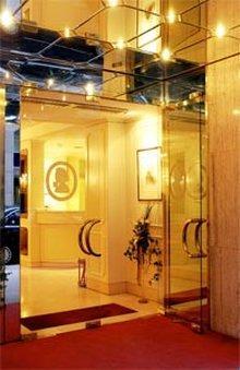 Elaya Center 4*