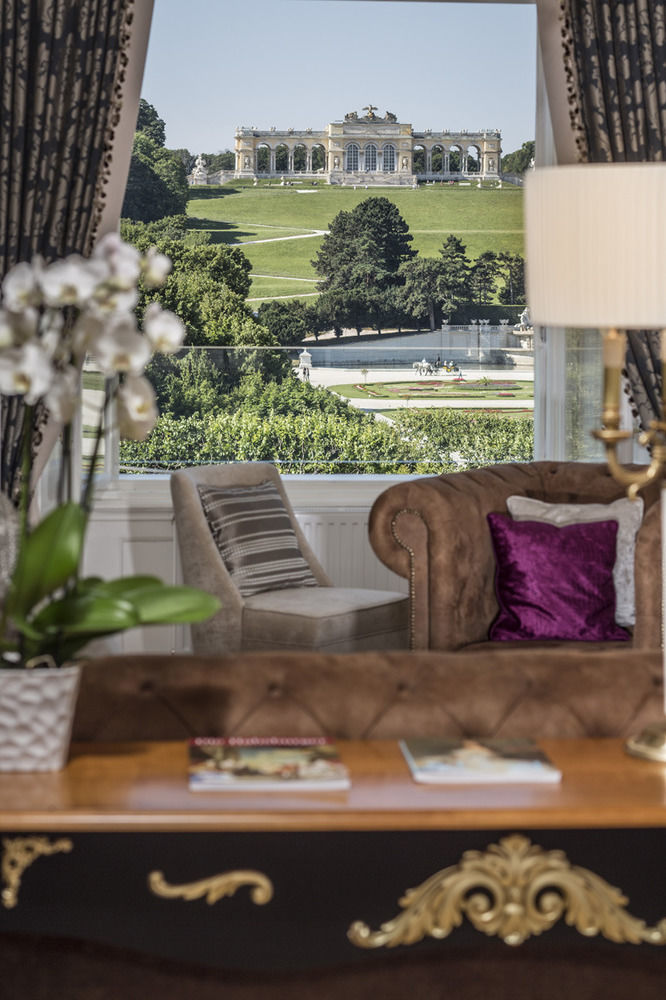 Schloss Schoenbrunn Grand Suite Vienna