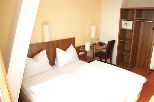 Hotel Hahn 3*