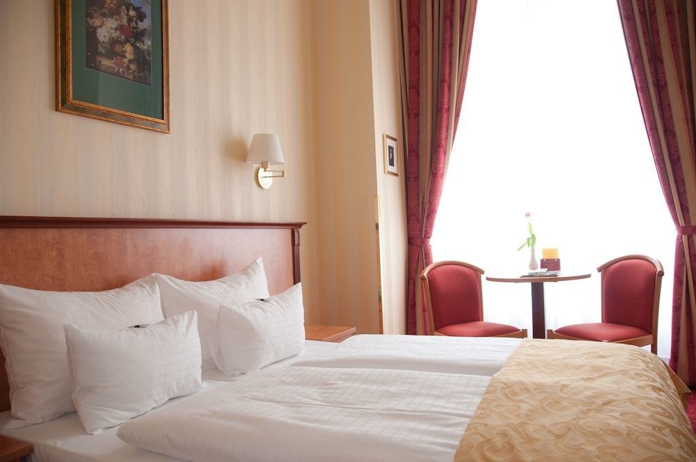 Opera I Self Check In Hotel Wien
