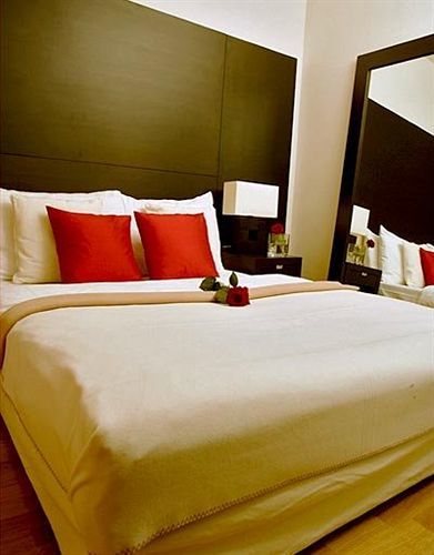 The Levante Rathaus Aparthotel 4*