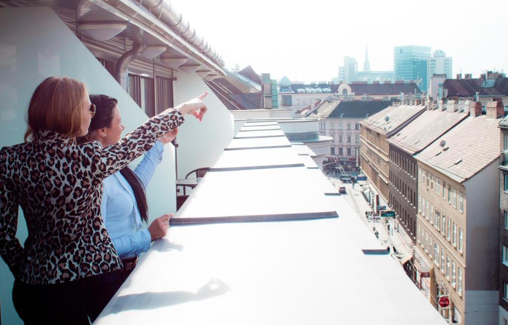 Sky Apartment *