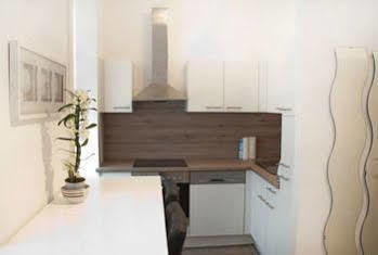 Urban Flats Danube 3* Vienna