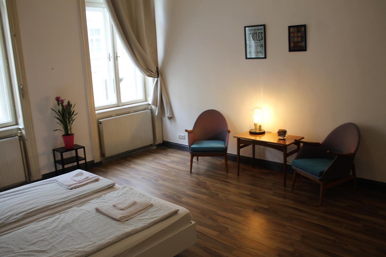 Wienderland Bed & Breakfast Vienna