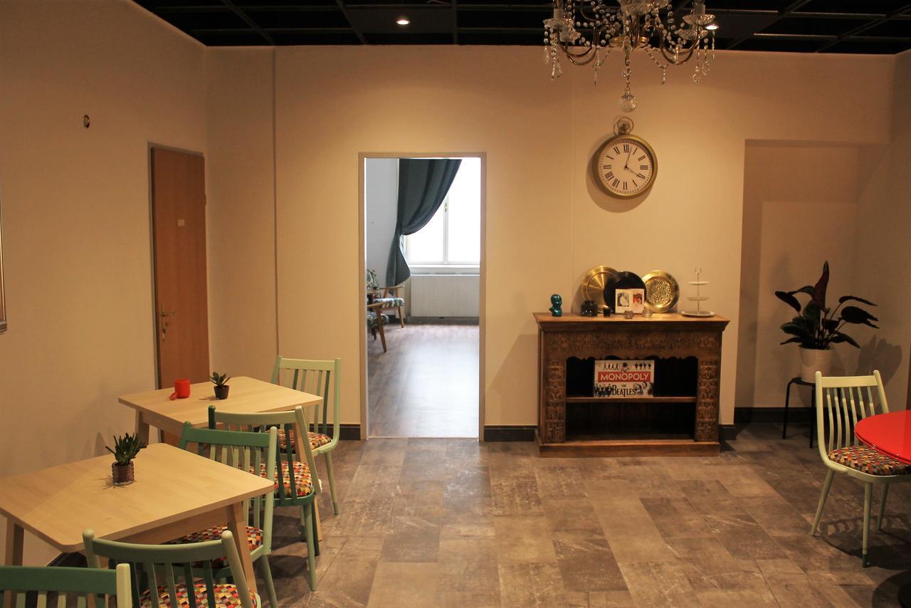 Wienderland Bed & Breakfast Vienna