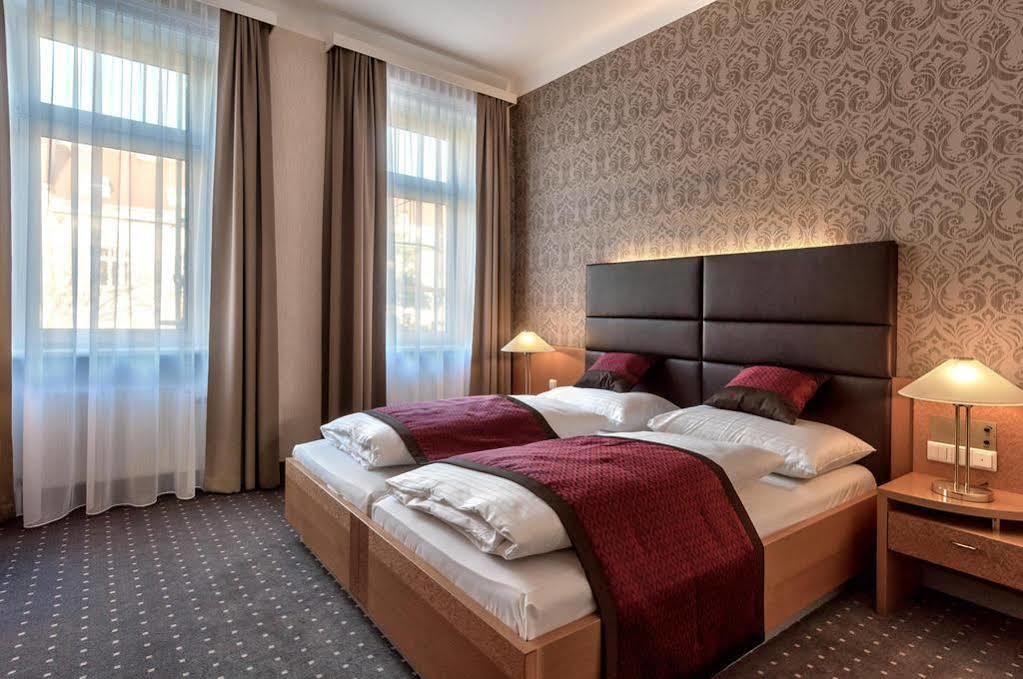 Club Cortina Hotel Viena