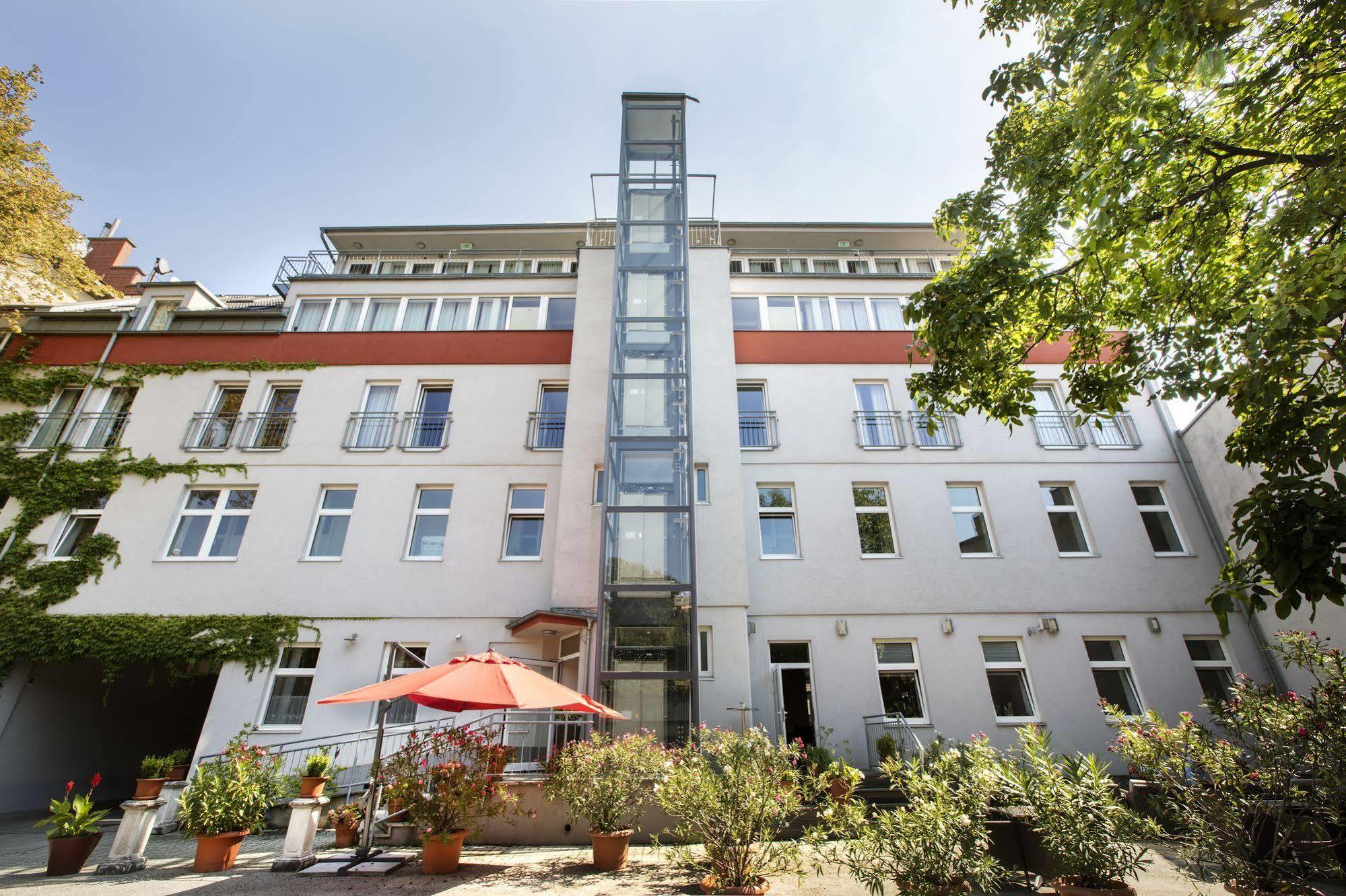 Hahn Vienna