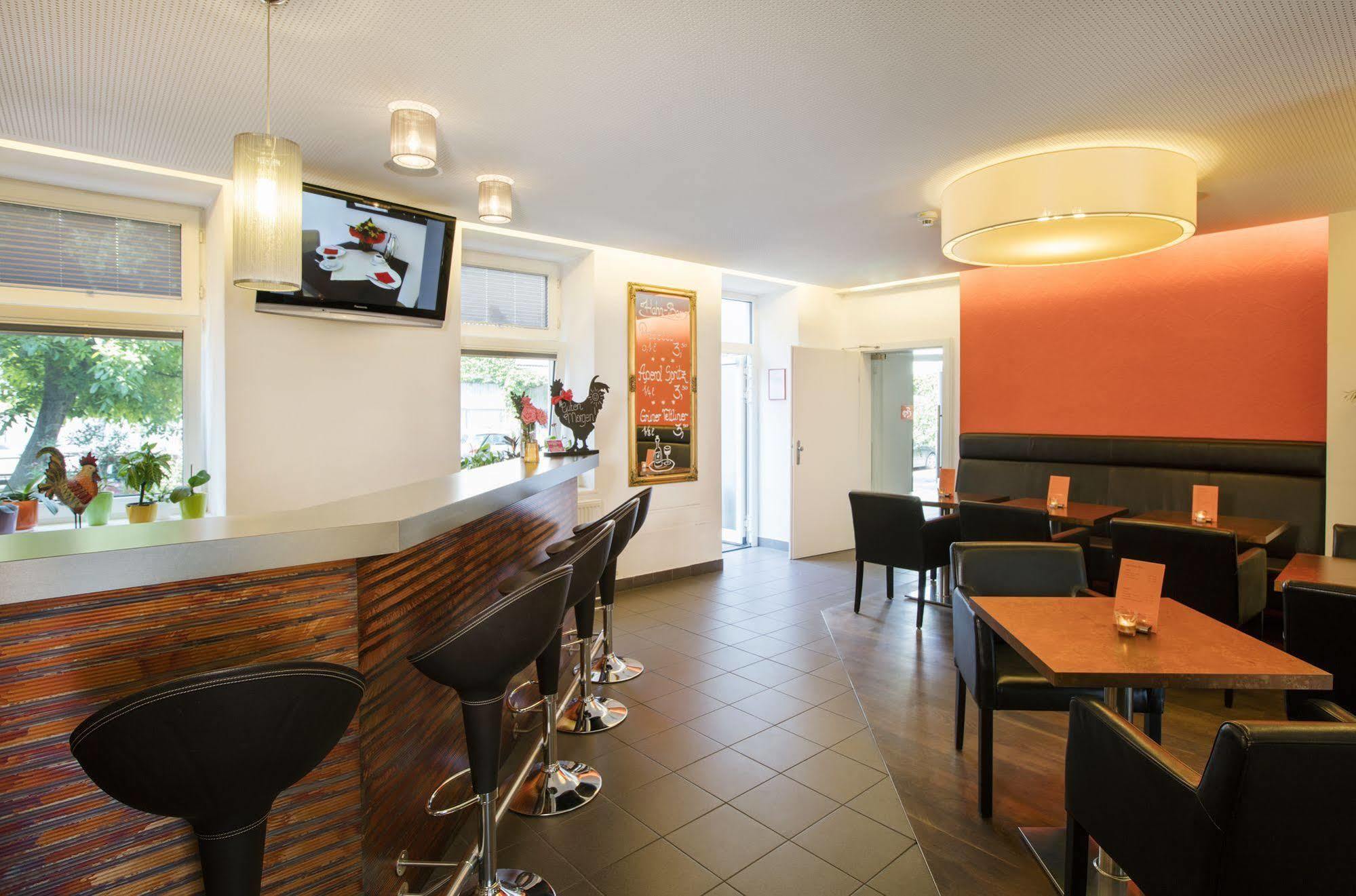 Hahn Hotel 3*