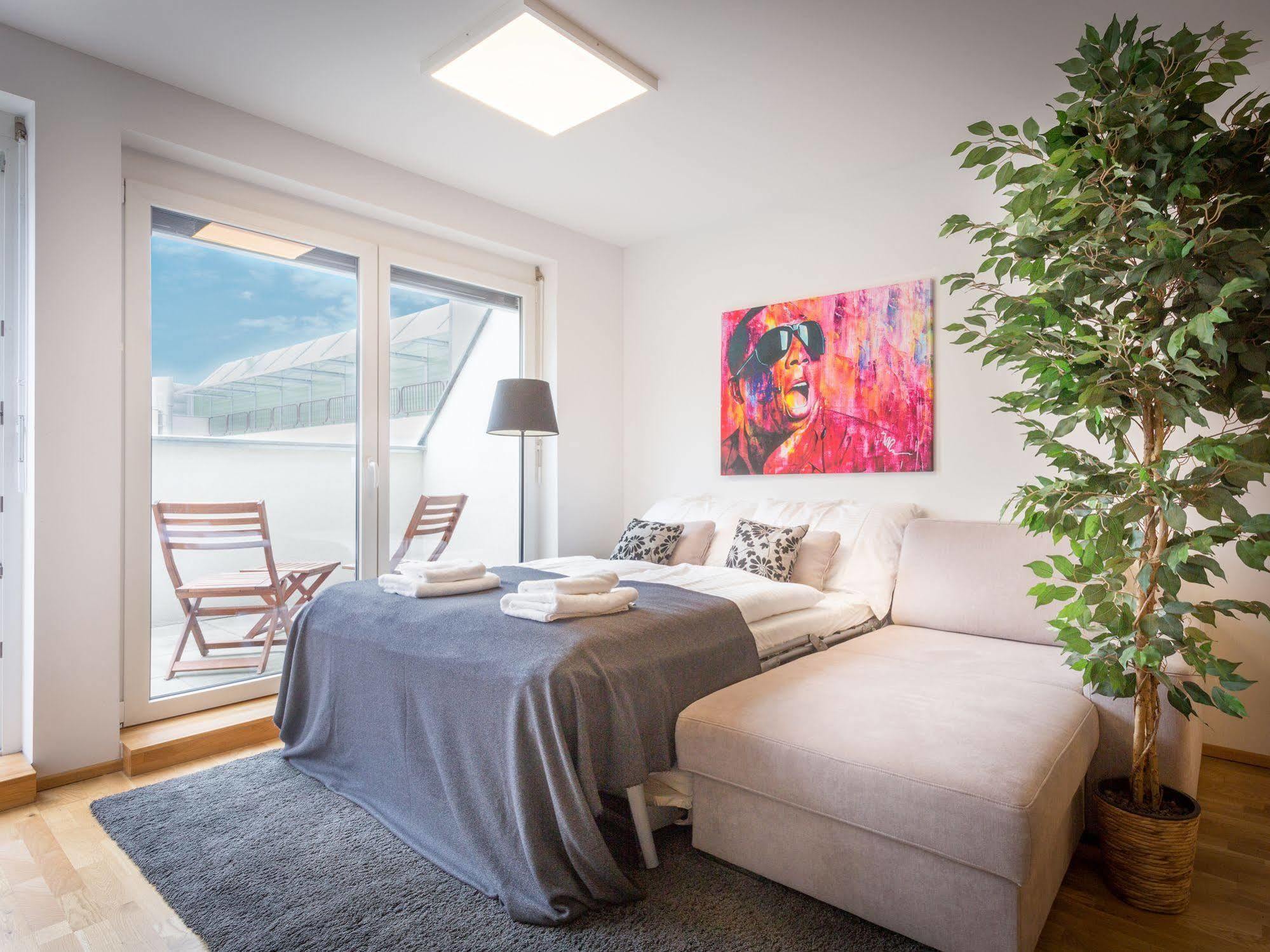 Sky9 Penthouse *