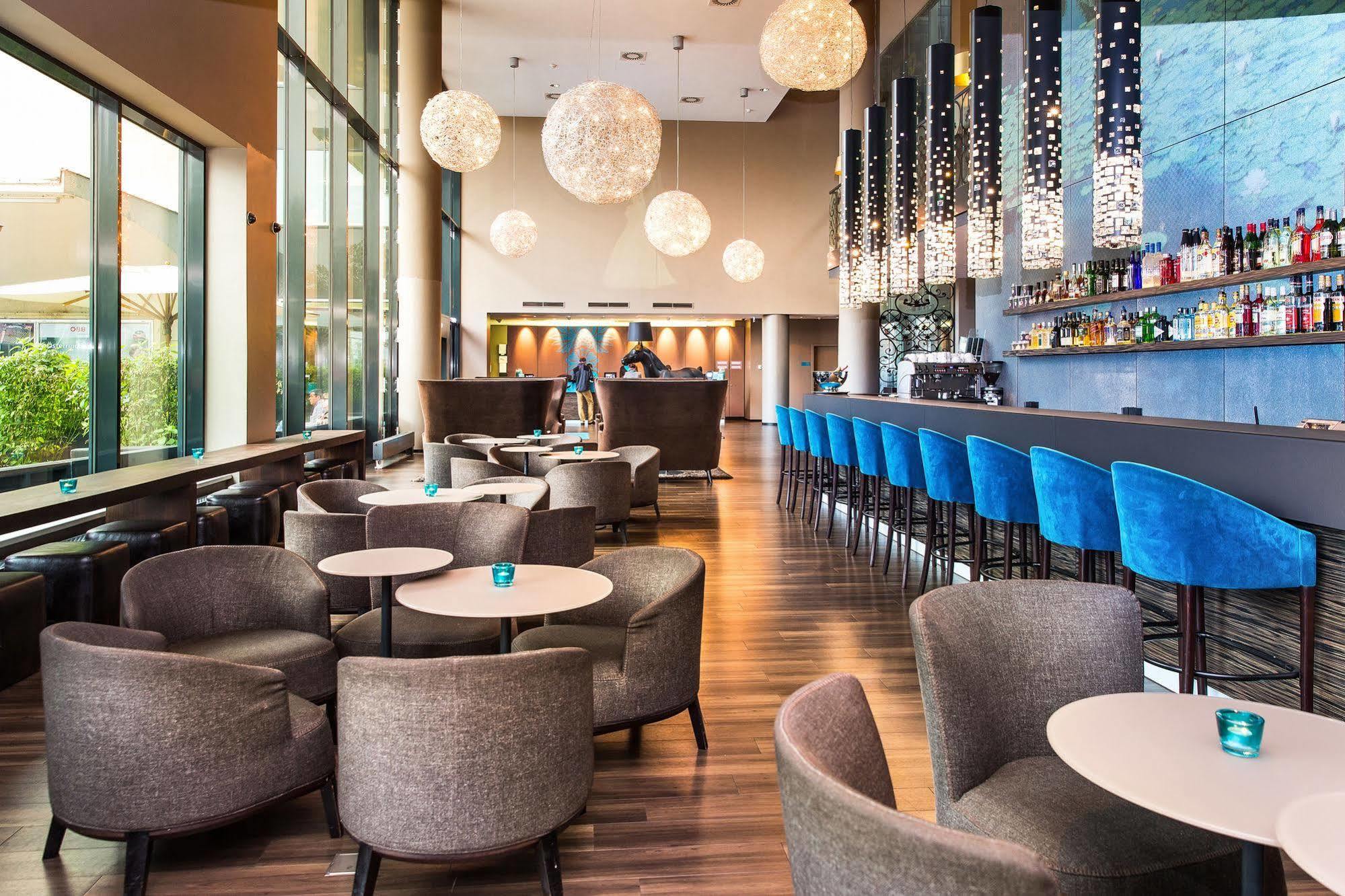 One Westbahnhof Hotel 3*