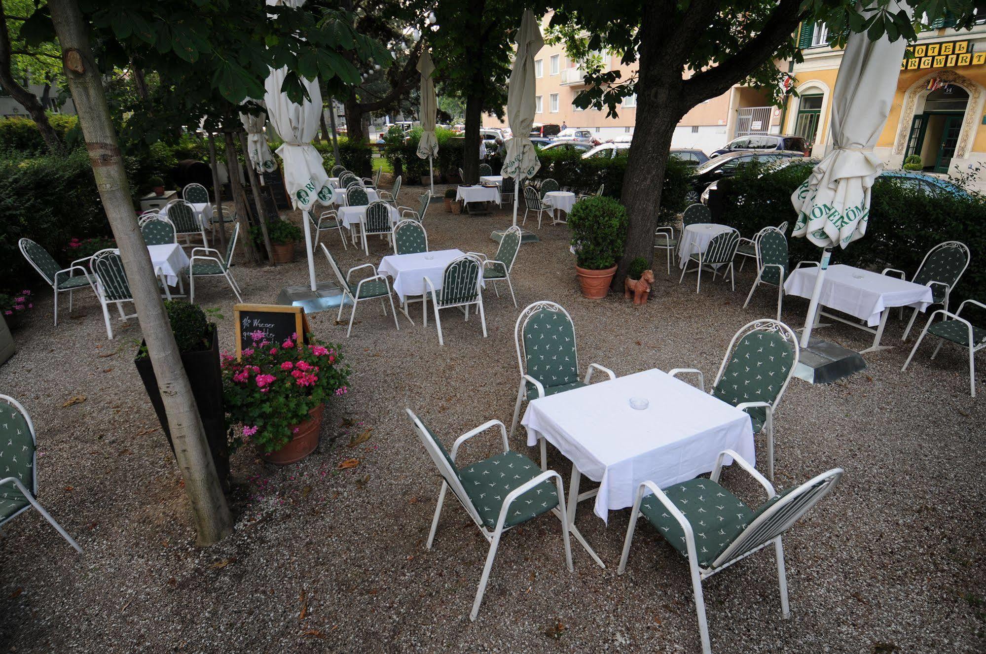 Bergwirt Hotel 3*