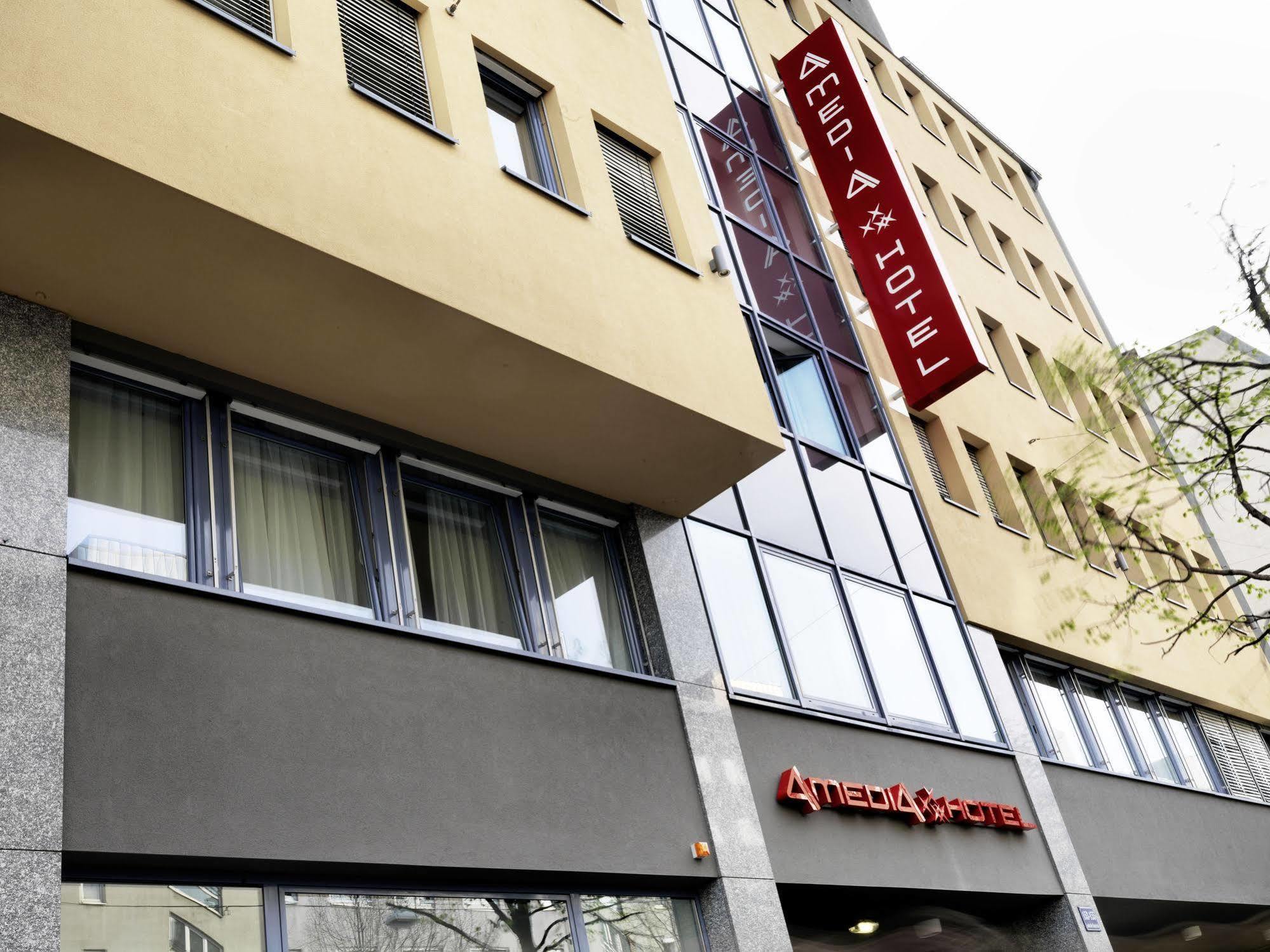 Hotel Western Amedia