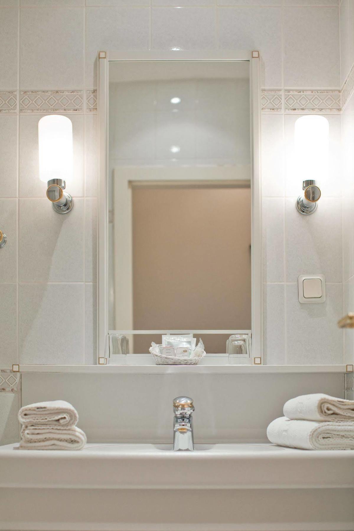Schwalbe Hotel 4*