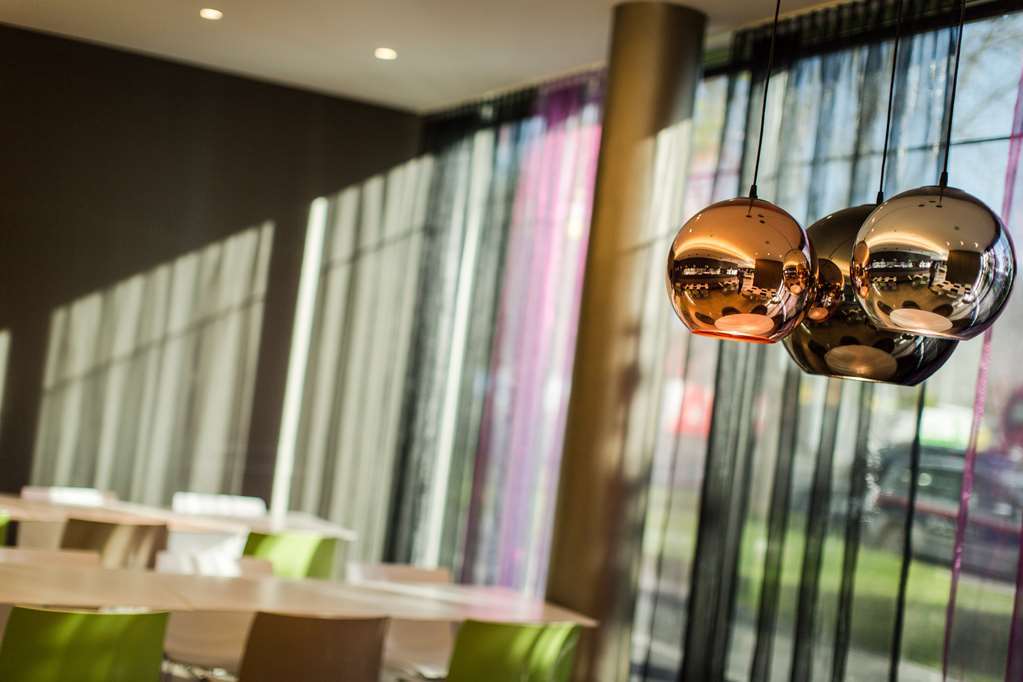 Hotel Plaza Gasometer 4*