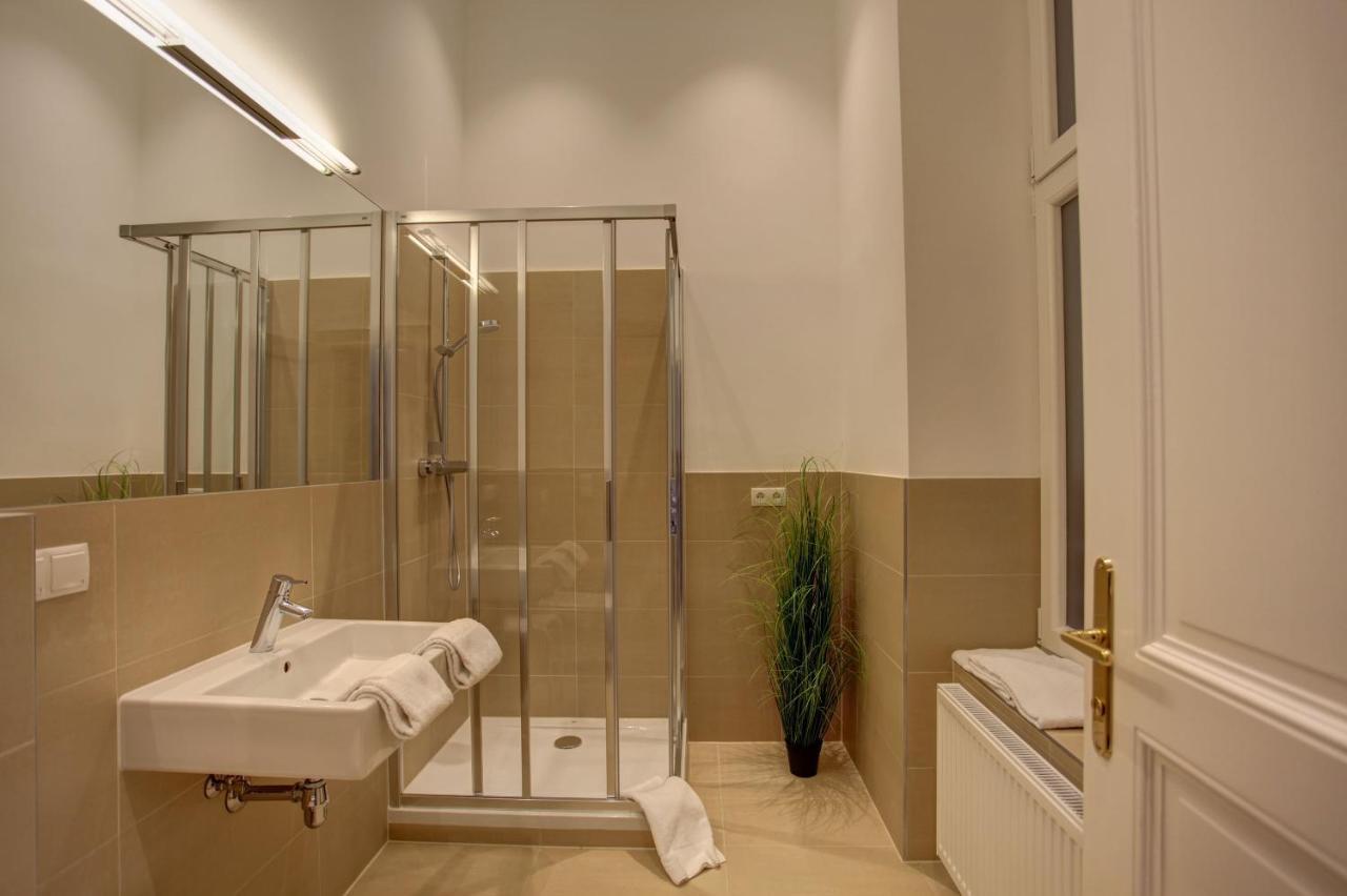 Gasser - Altstadt City Center Apartment Vienna