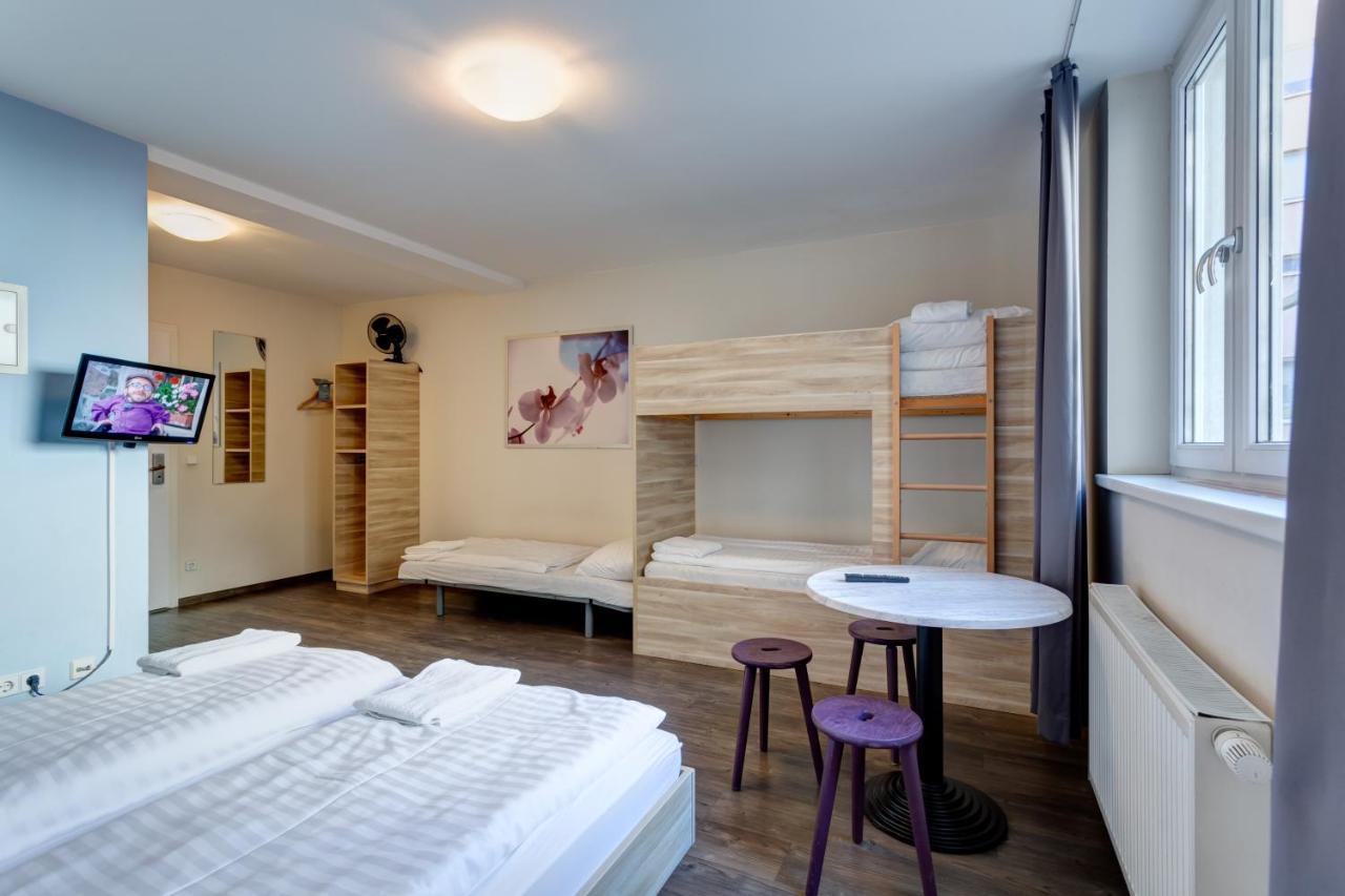 Hotel Meininger Hauptbahnhof Vienna