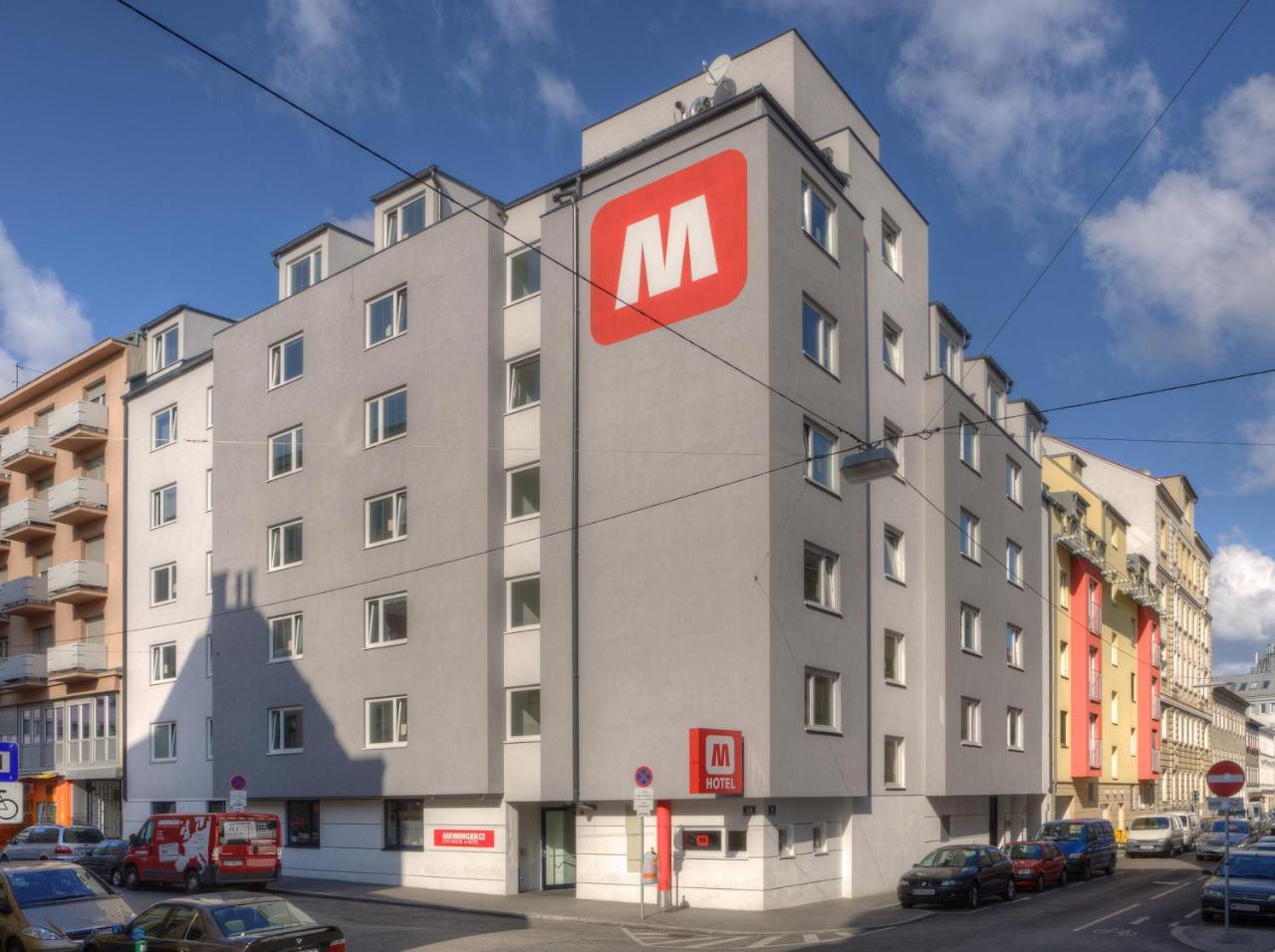 Meininger Hauptbahnhof Hotel 3*