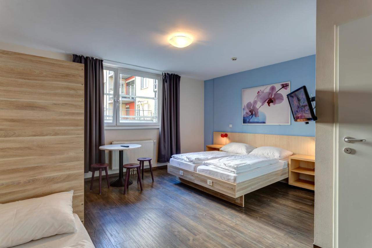 Meininger Hauptbahnhof Hotel 3*
