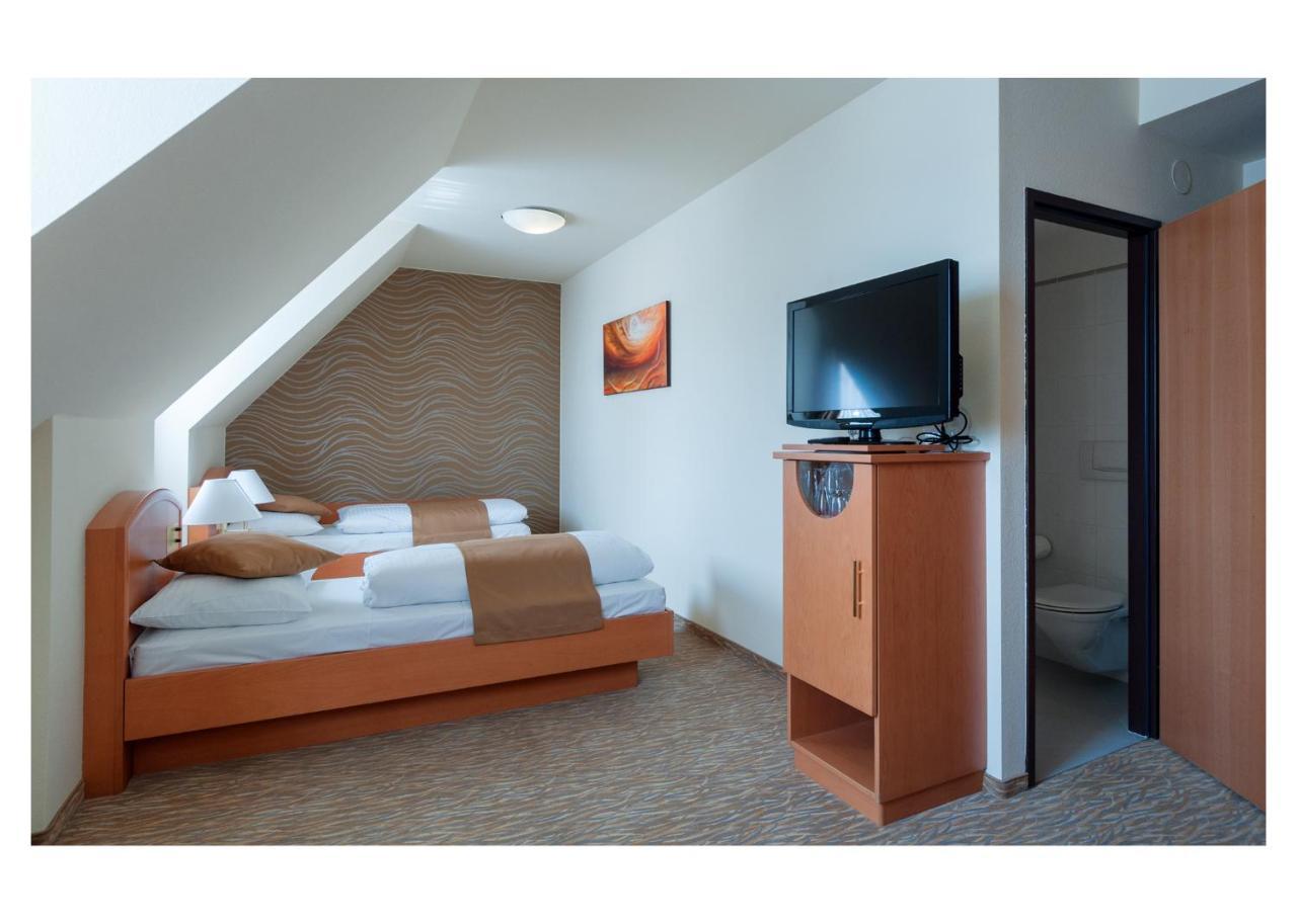 Hotel Club Cortina 4*