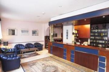 Club Cortina 4*