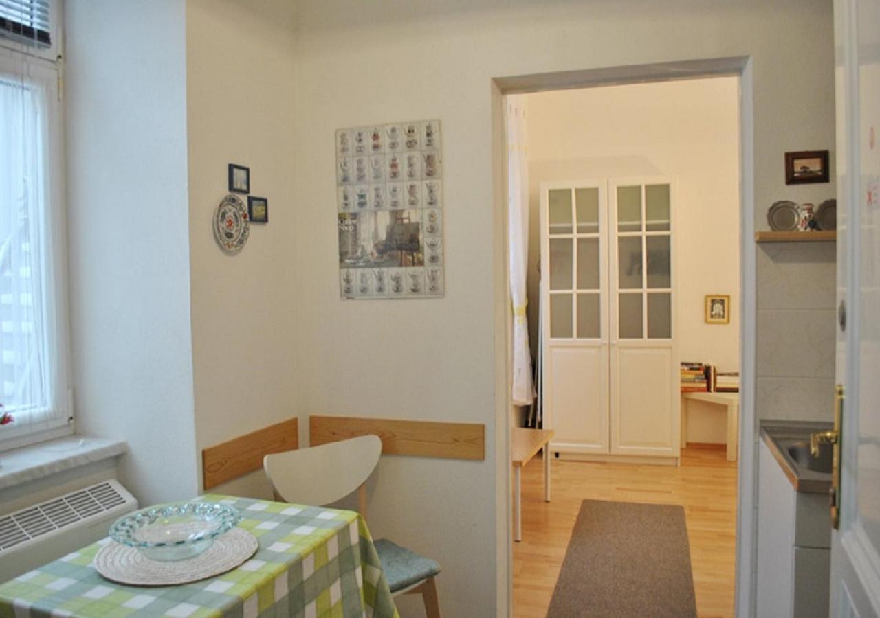 Apartment Haydnpark *