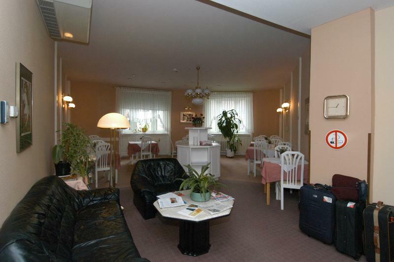 Continental Hotel-pension Bed & Breakfast 4*
