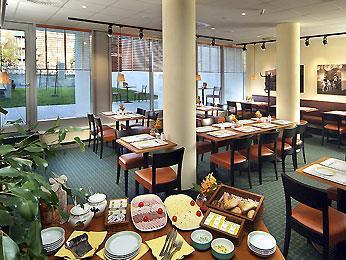 Ibis Hotel 3*