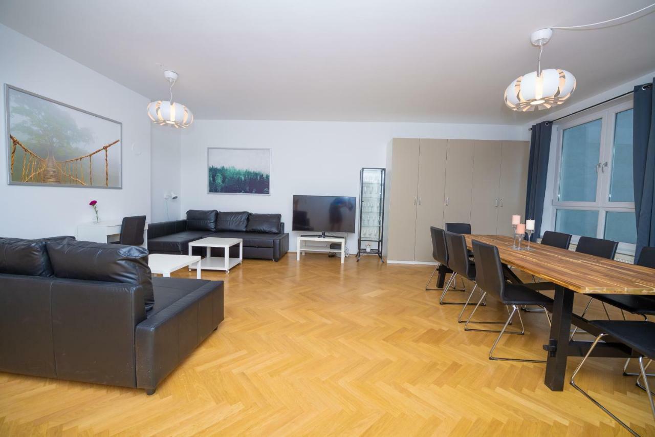 Hotspot Apartment