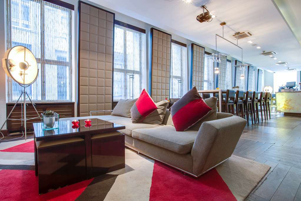 Hotel Radisson Blu Style Hotel, 4*