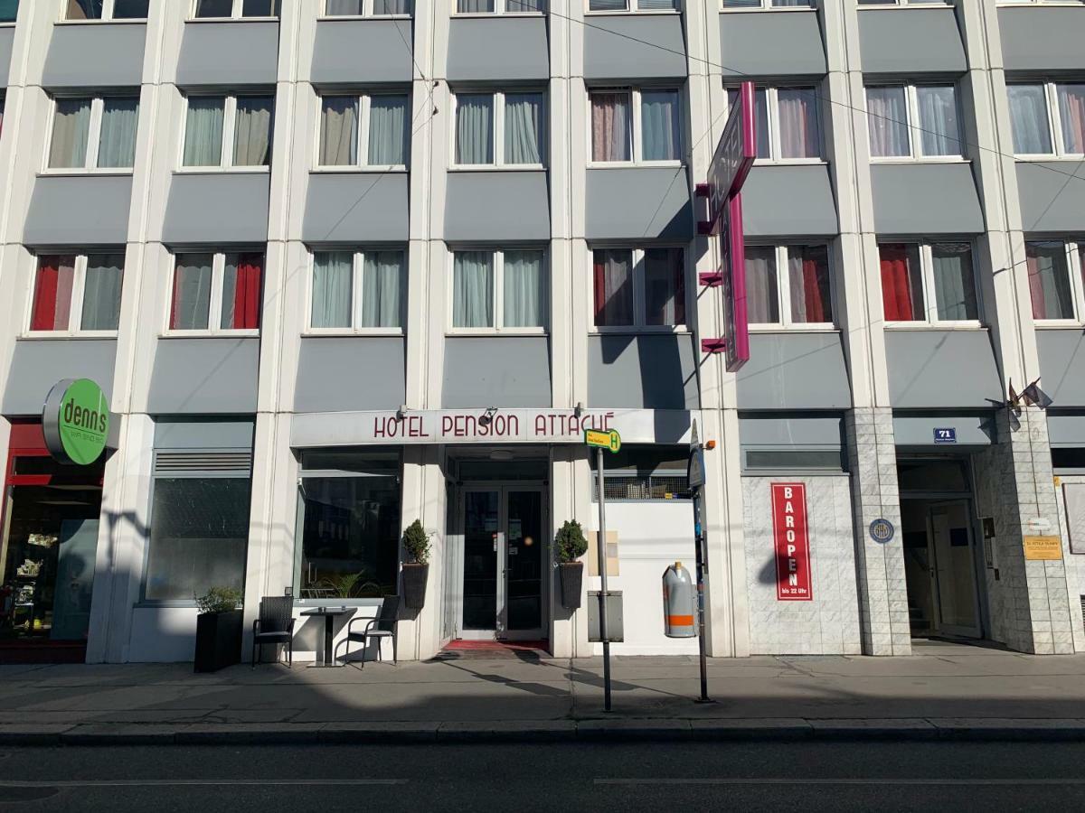 Attache L Contactless Check-in Hotel Viena